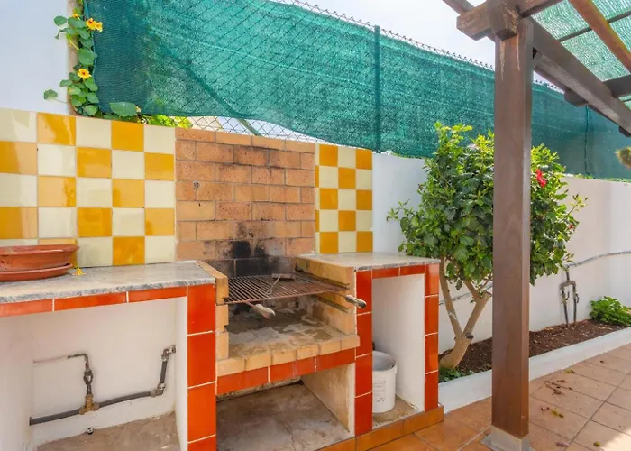 Maria Large Private Pool Ac Wifi *