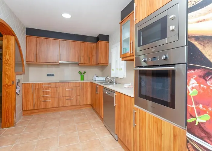 Villa Maria Large Private Pool Ac Wifi